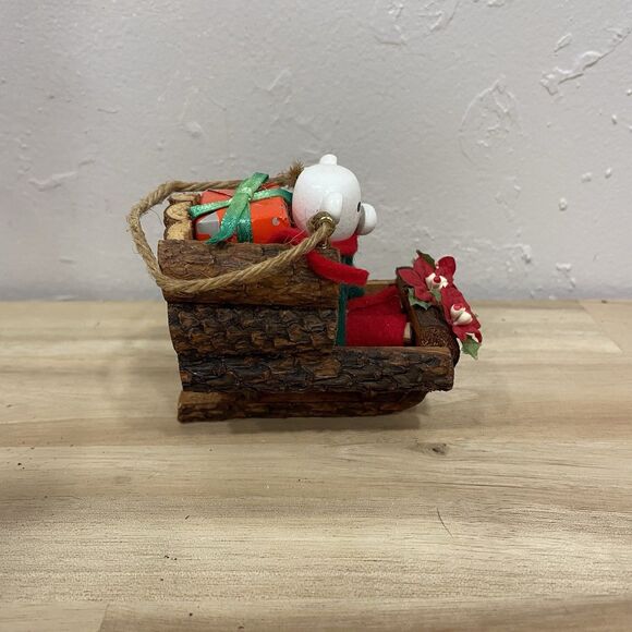 I rage Avon Log Cabin Cutie Ornament Polar Bear Christmas - Picture 3 of 5